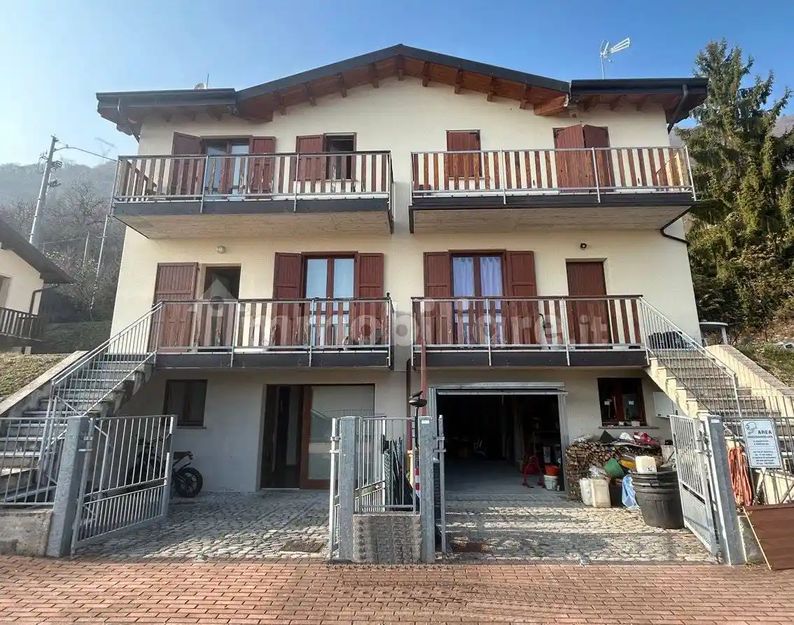 Villa in vendita a Gargnano