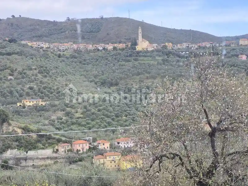 Villa in vendita a Imperia