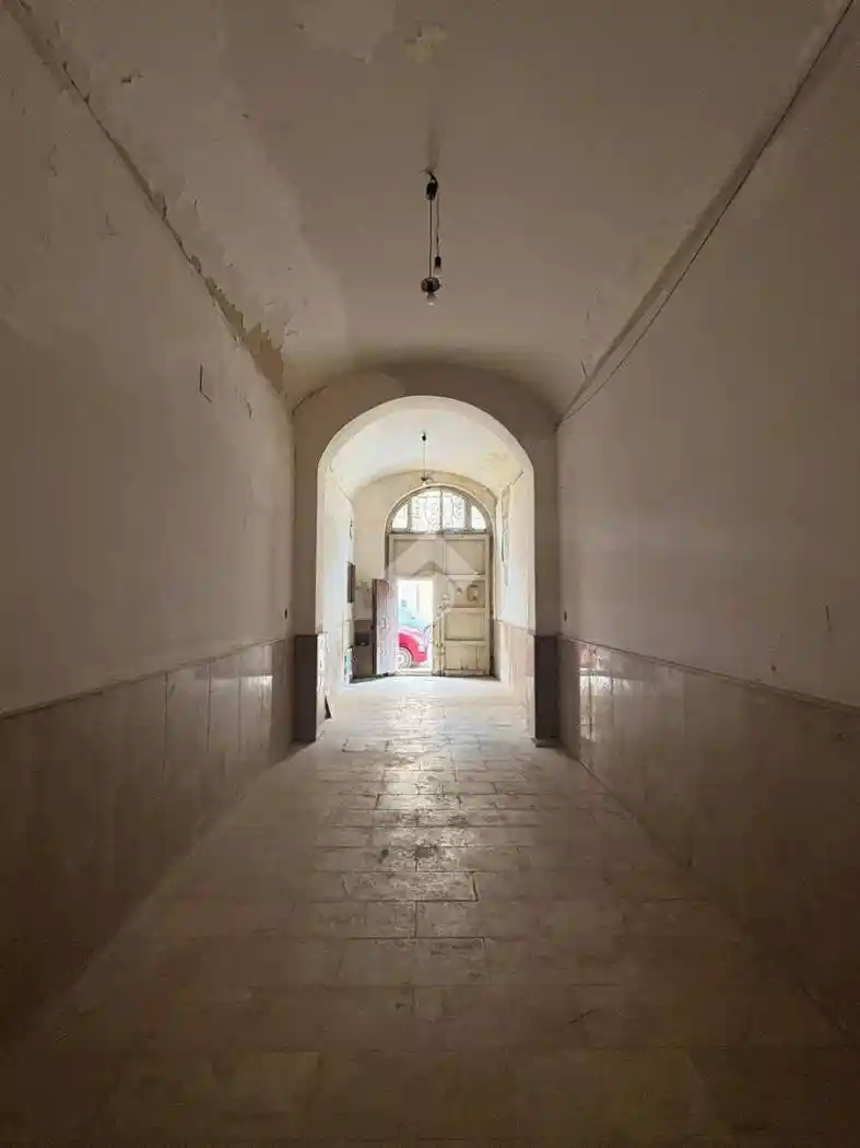 Palazzo - Edificio in vendita a Trapani