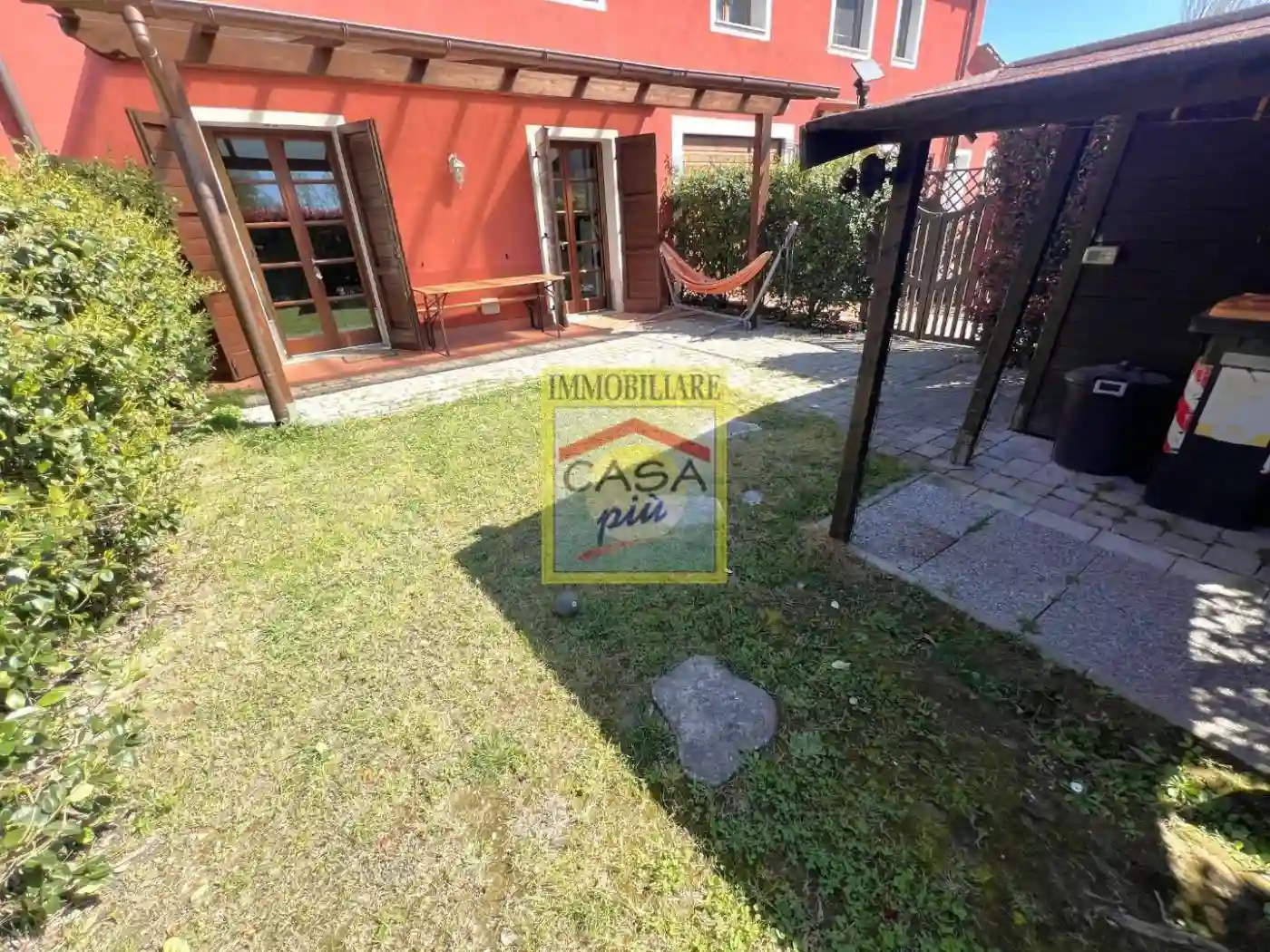 Villetta a schiera - foto 2