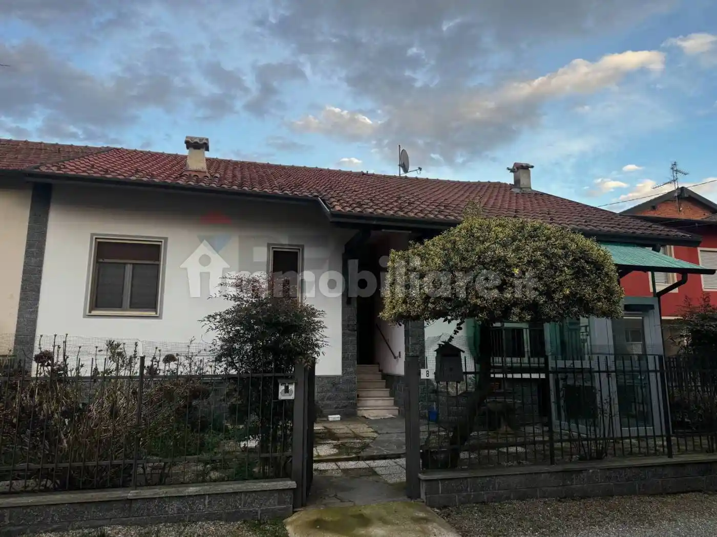 Villa in vendita a Cressa