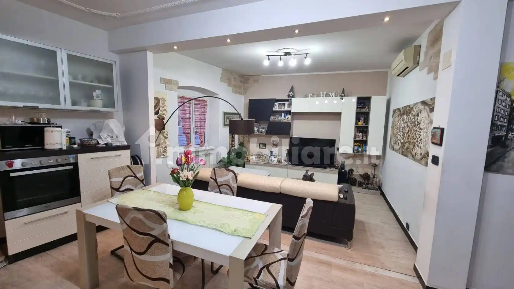 Appartamento in vendita a Genova