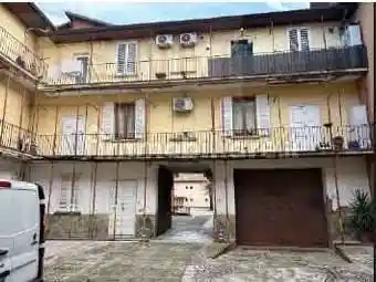 Appartamento in vendita a Usmate Velate