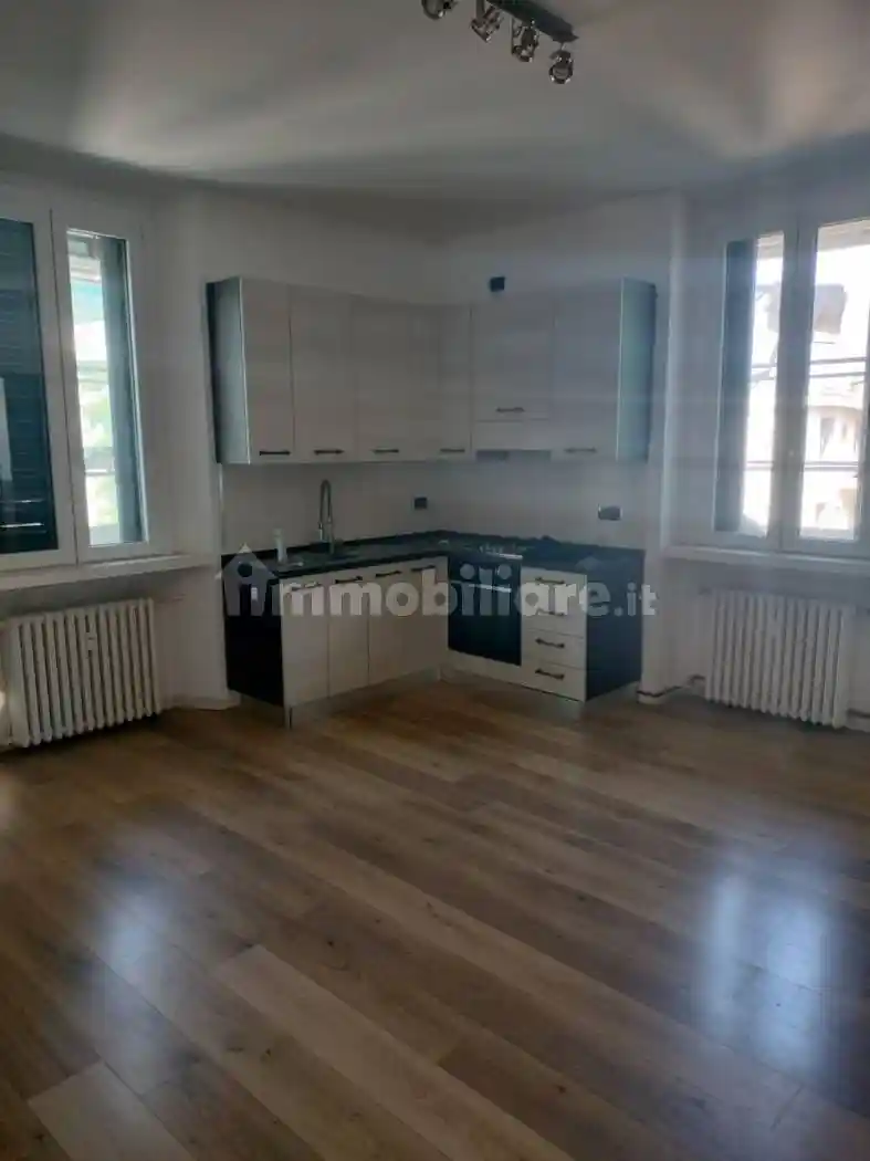 Appartamento in affitto a Monza