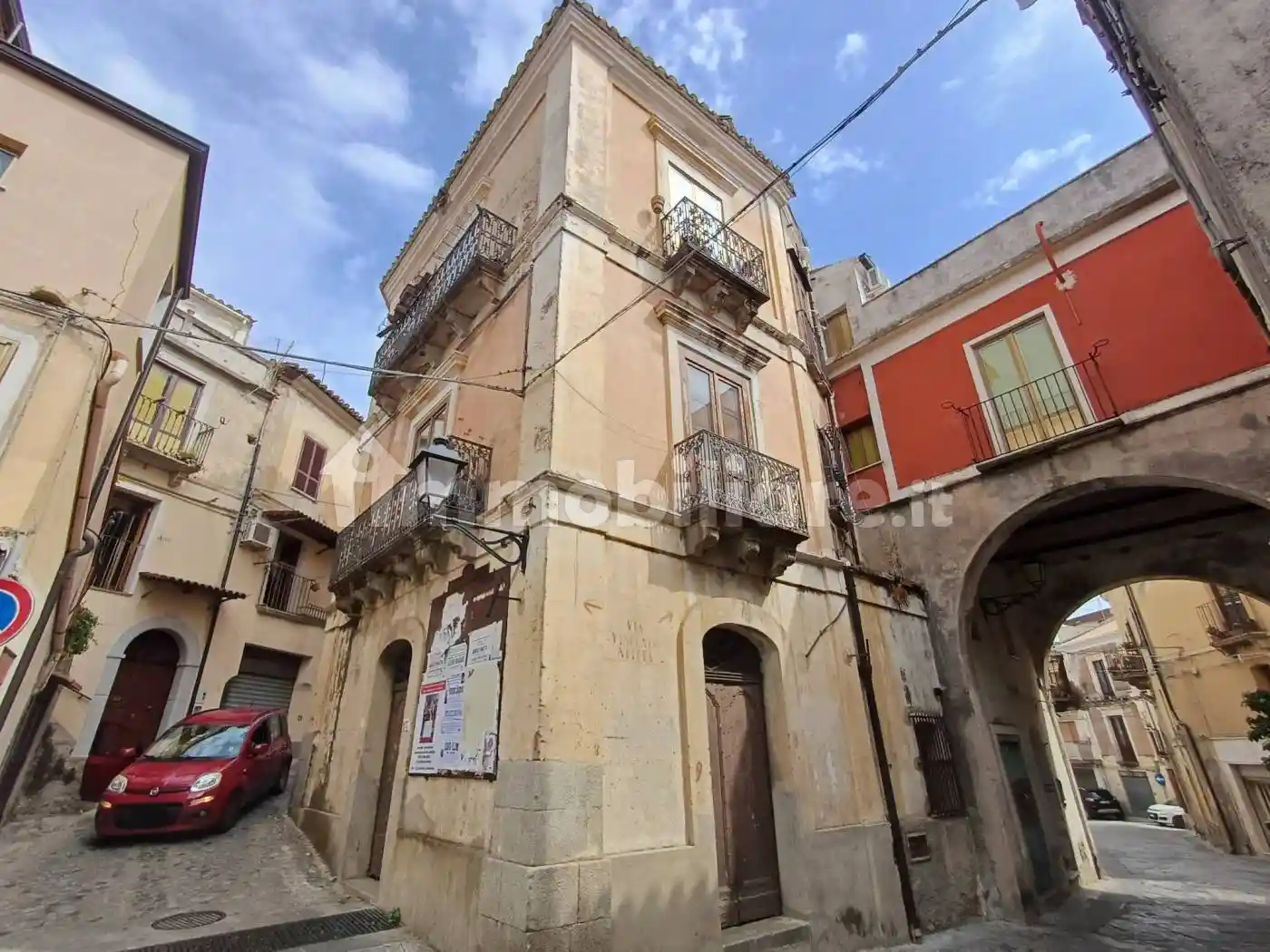 Casa indipendente in vendita a Caulonia
