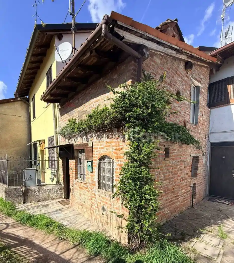Casa indipendente in vendita a Cura Carpignano
