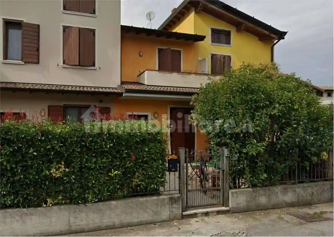 Villetta a schiera - foto 2