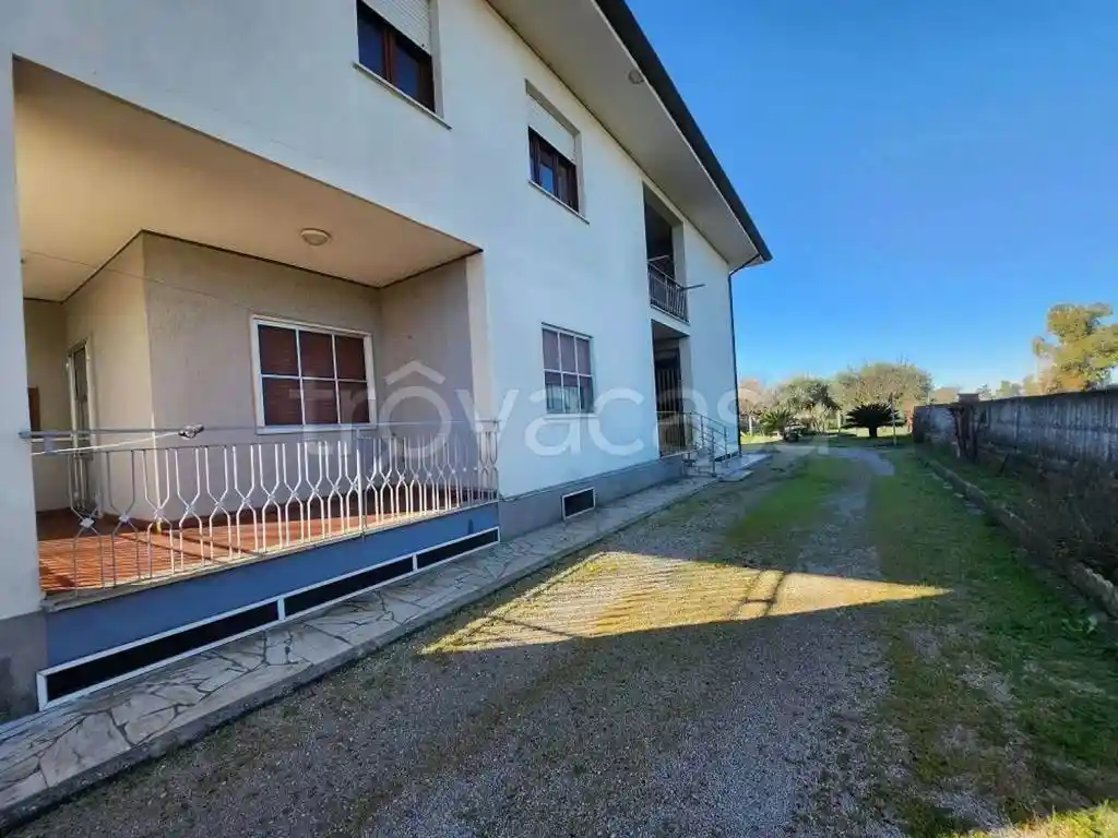 Villa in vendita a Latina