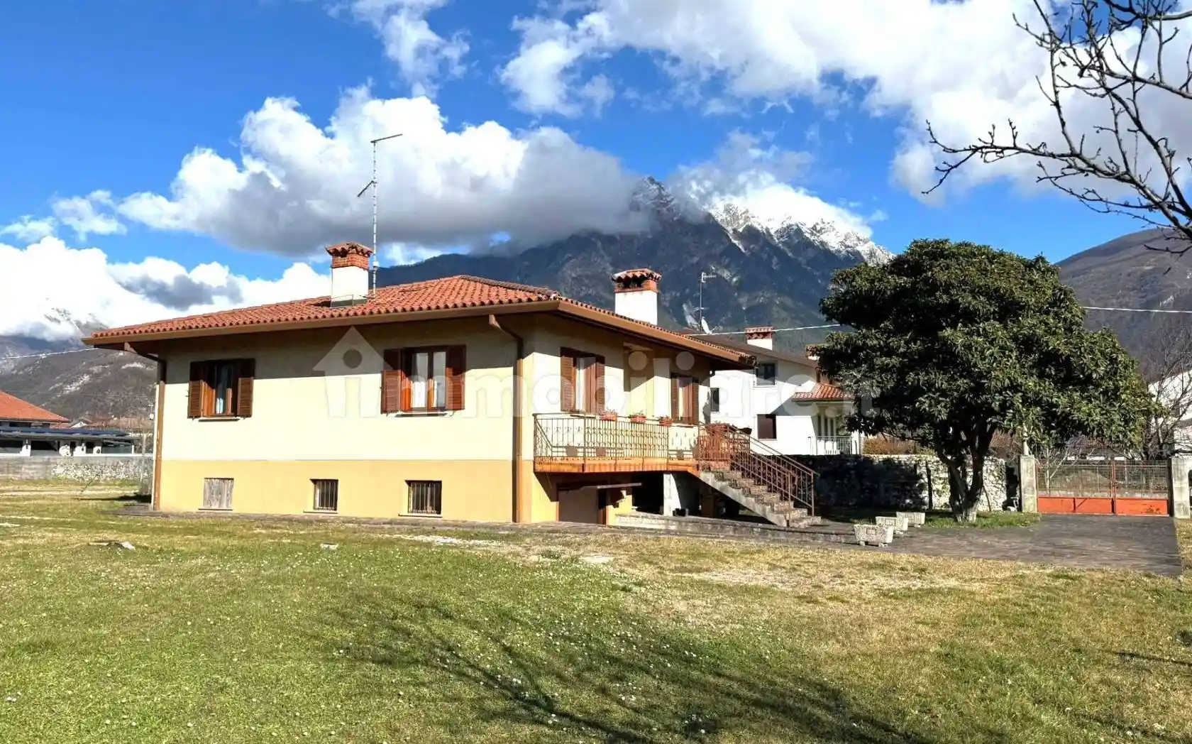 Villa in vendita a Gemona del Friuli