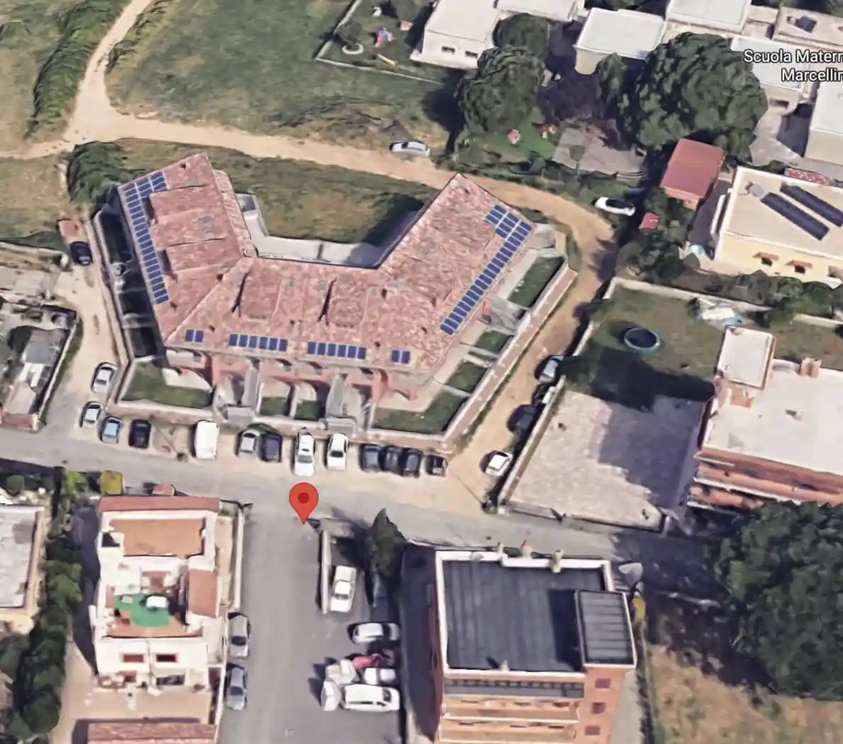 Palazzo - Stabile in vendita a Marcellina