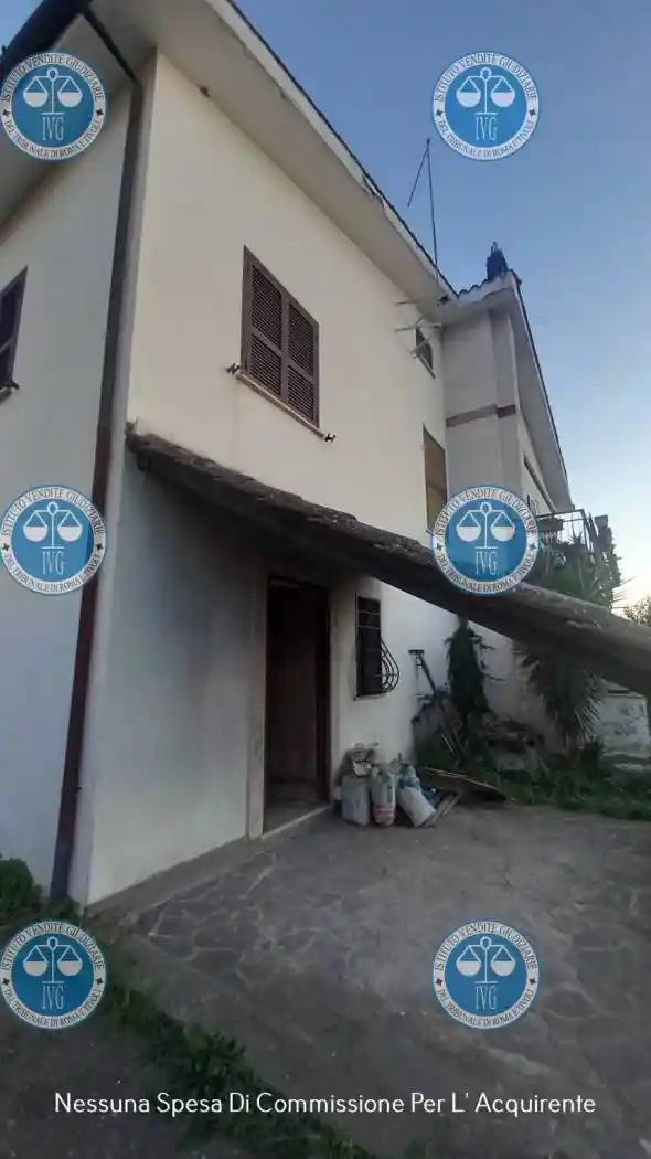 Villa in vendita a Sacrofano