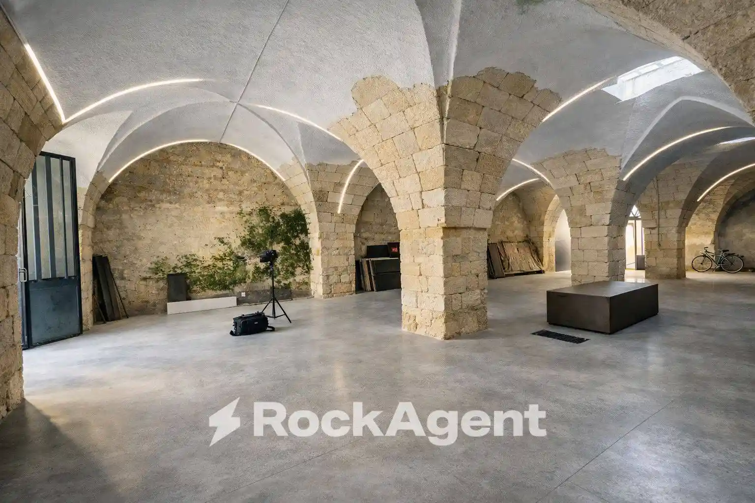 Palazzo - Edificio in vendita a Spongano