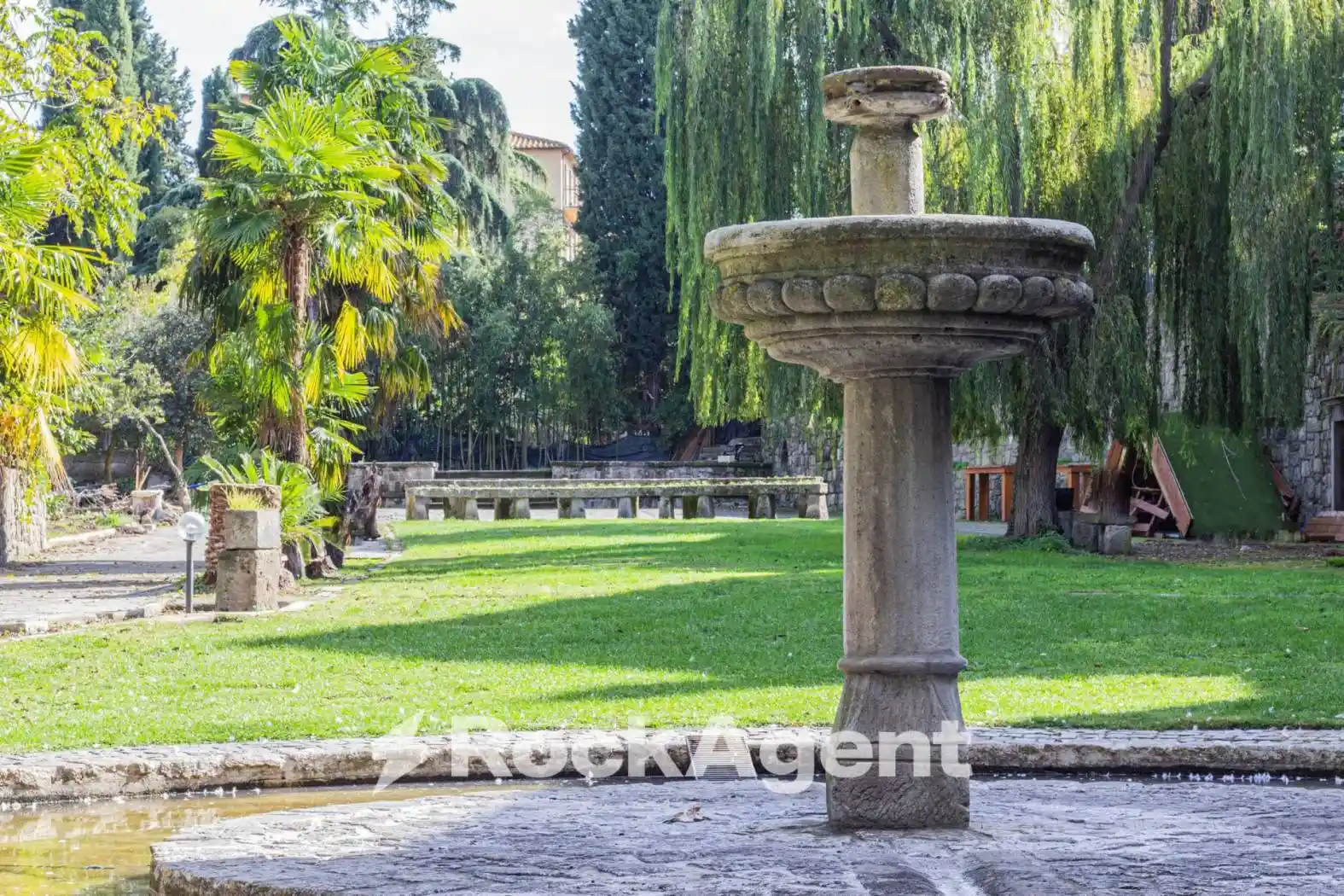 Palazzo - Edificio in vendita a Viterbo