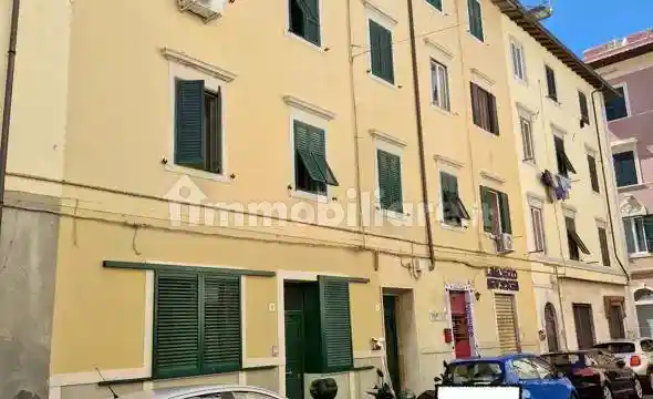 Appartamento in vendita a Livorno
