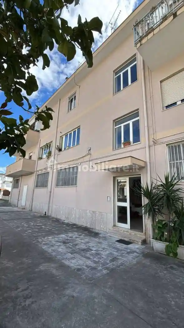 Appartamento in vendita a Salerno