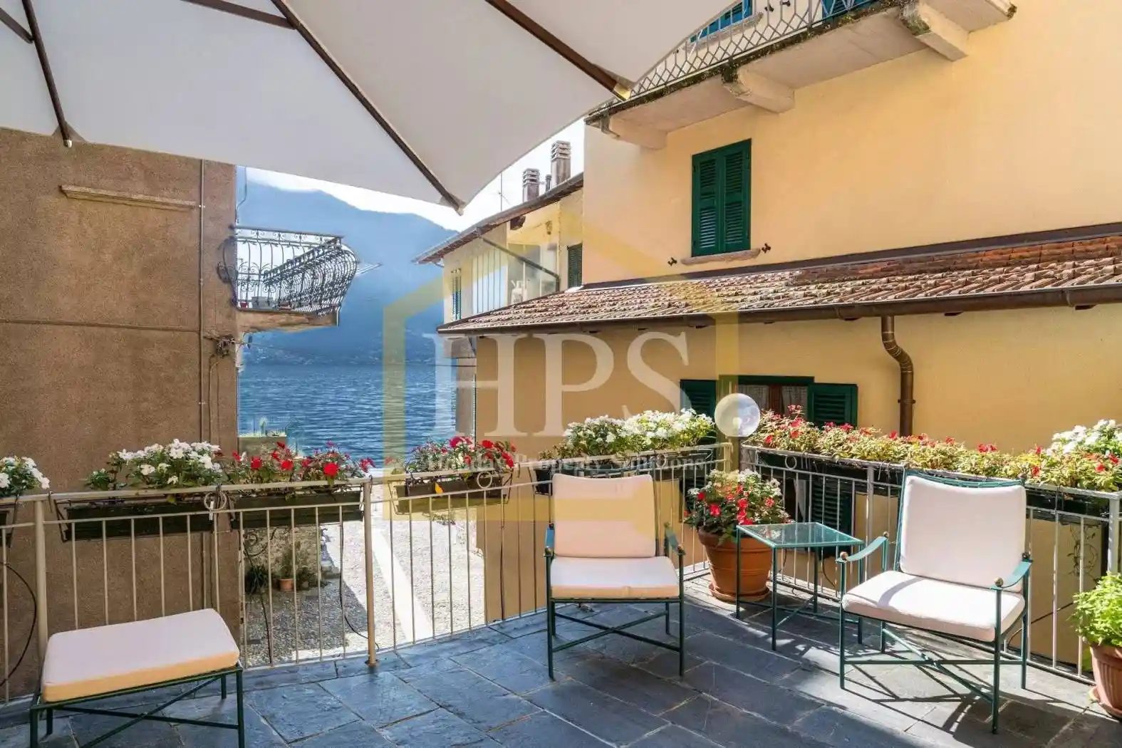 Casa indipendente in vendita a Sala Comacina