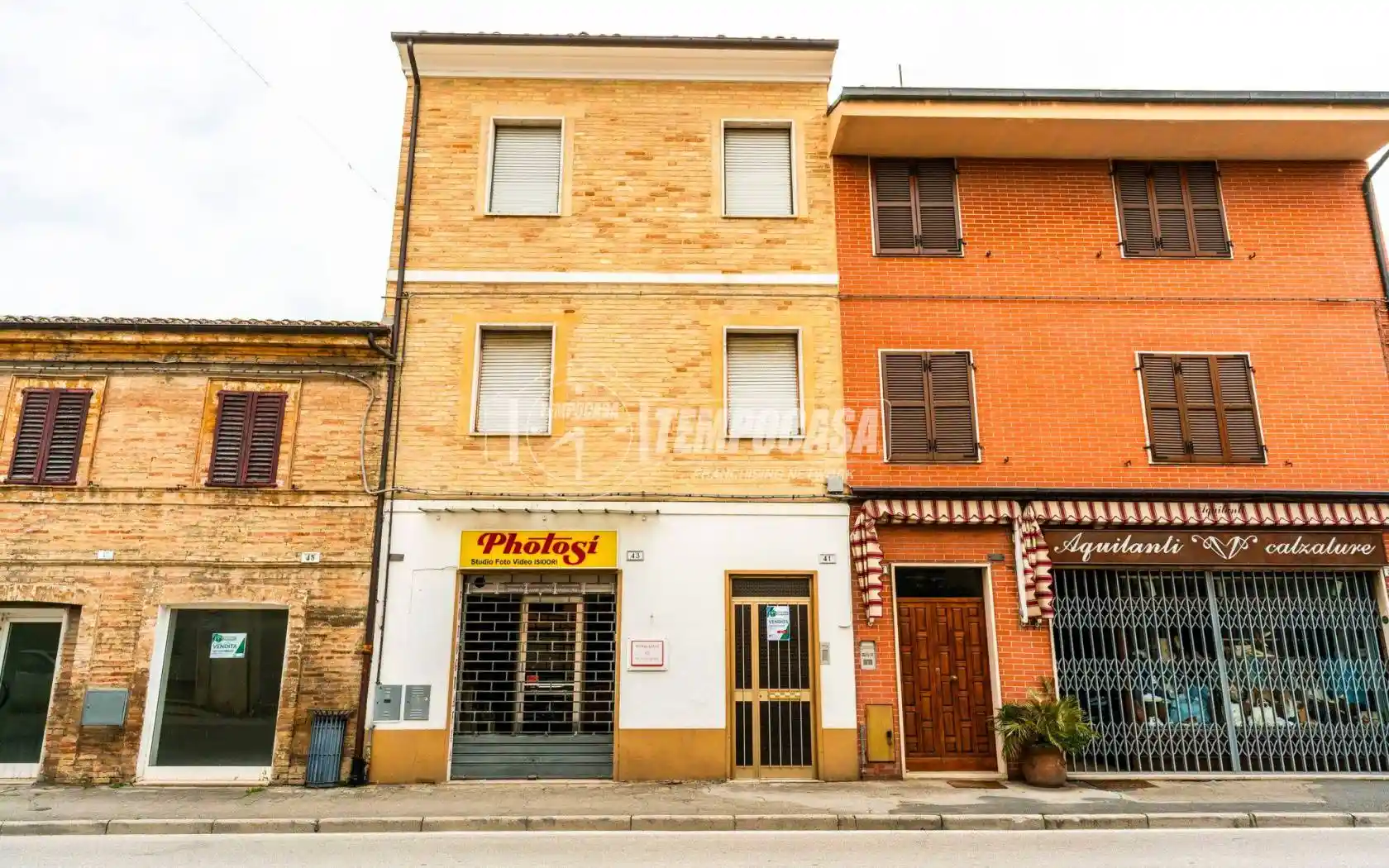 Casa indipendente in vendita a Macerata