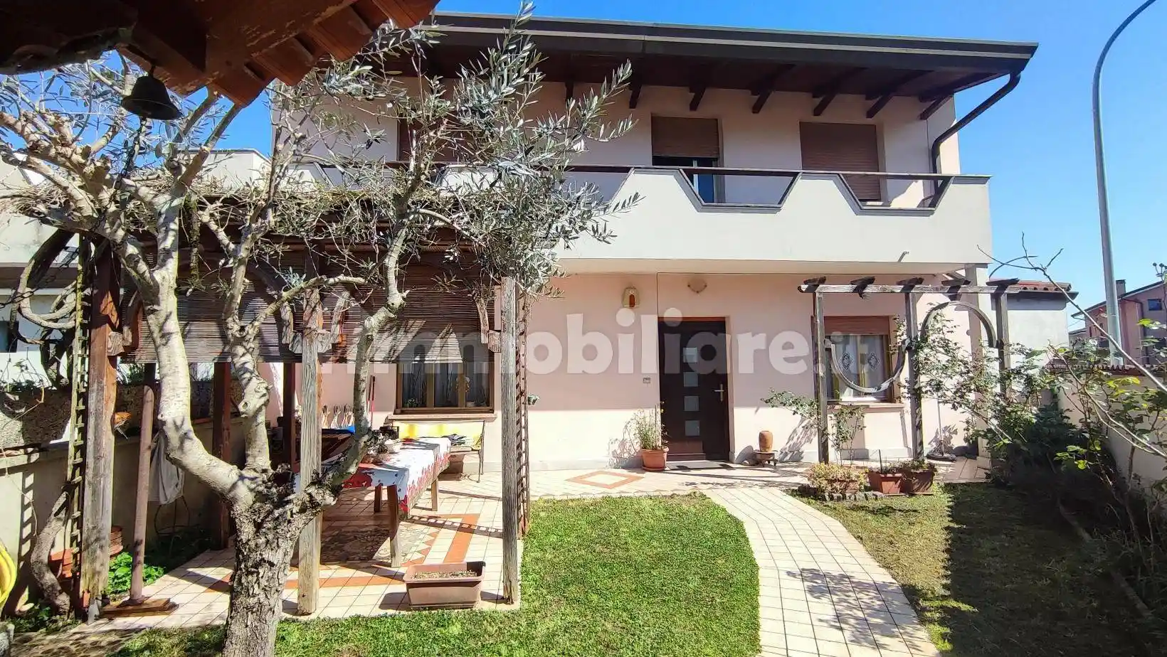 Villa in vendita a Gonars