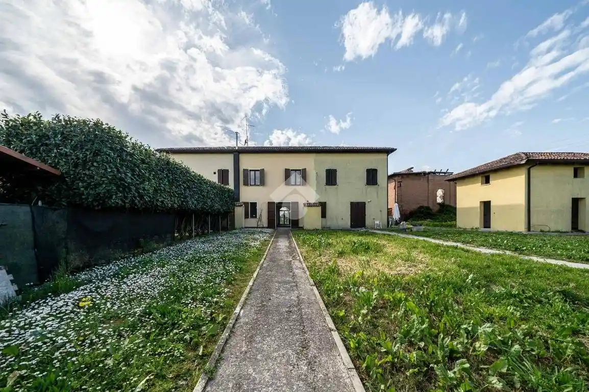 Villetta a schiera in vendita a Baricella