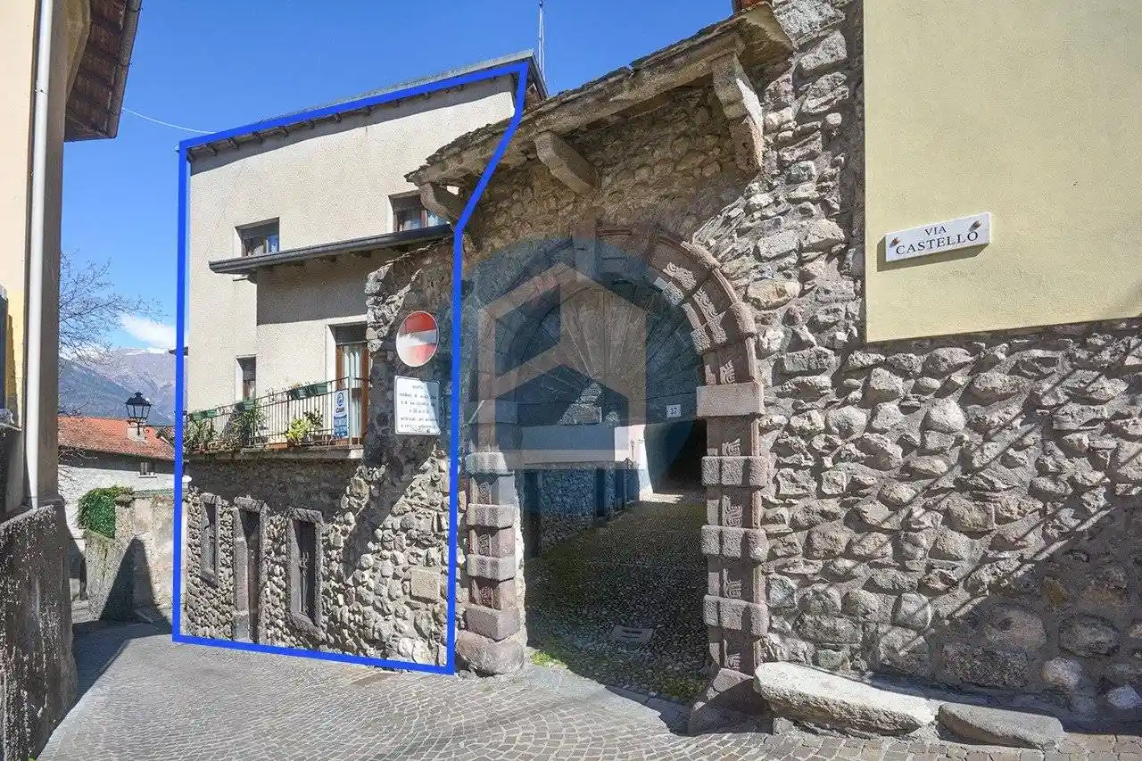 Casa indipendente in vendita a Bienno