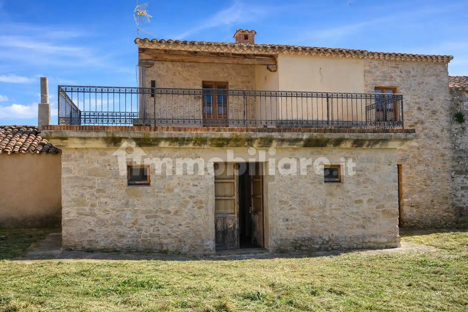 Casa indipendente in vendita a Genoni