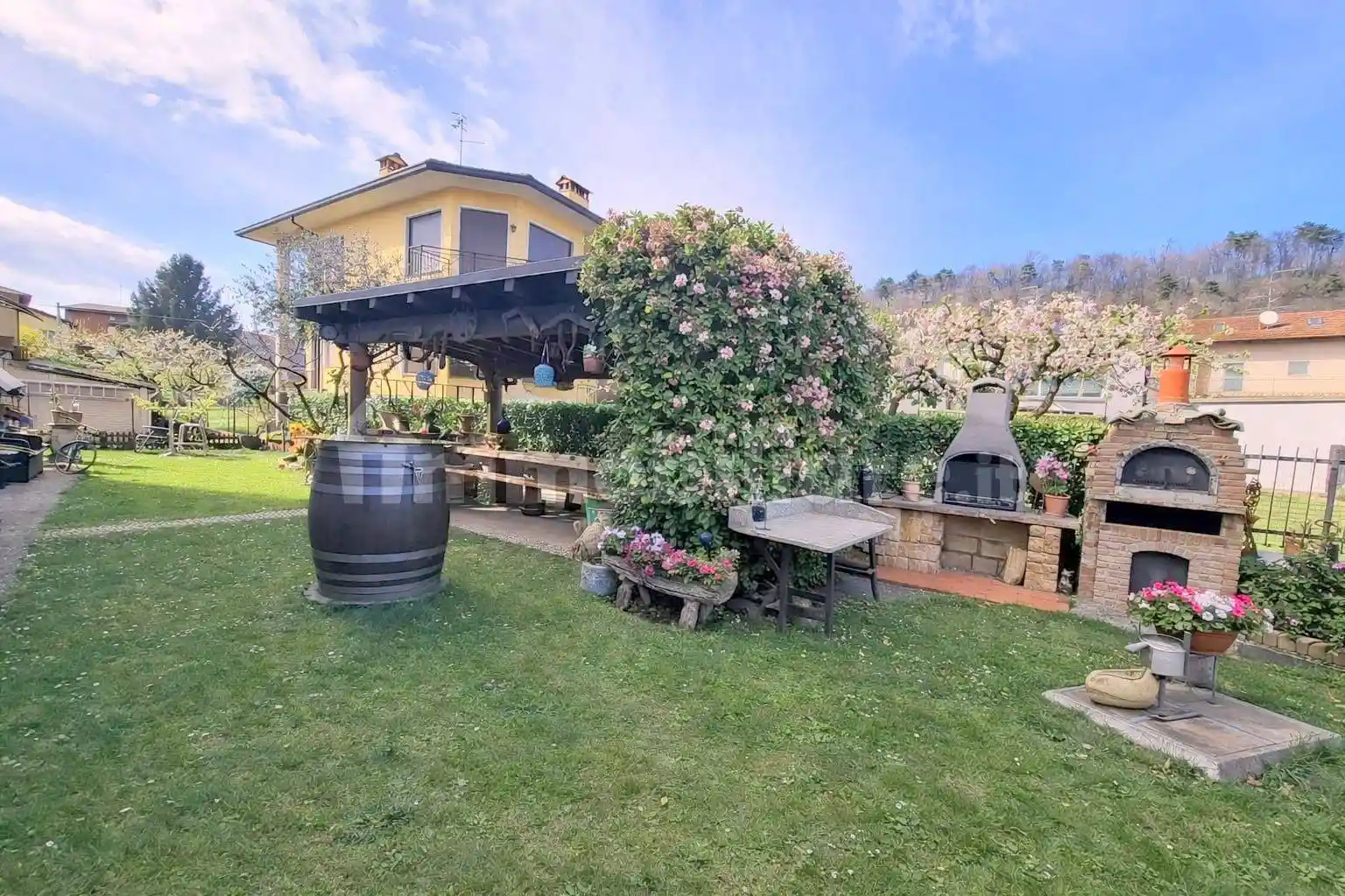 Appartamento in vendita a Bizzarone