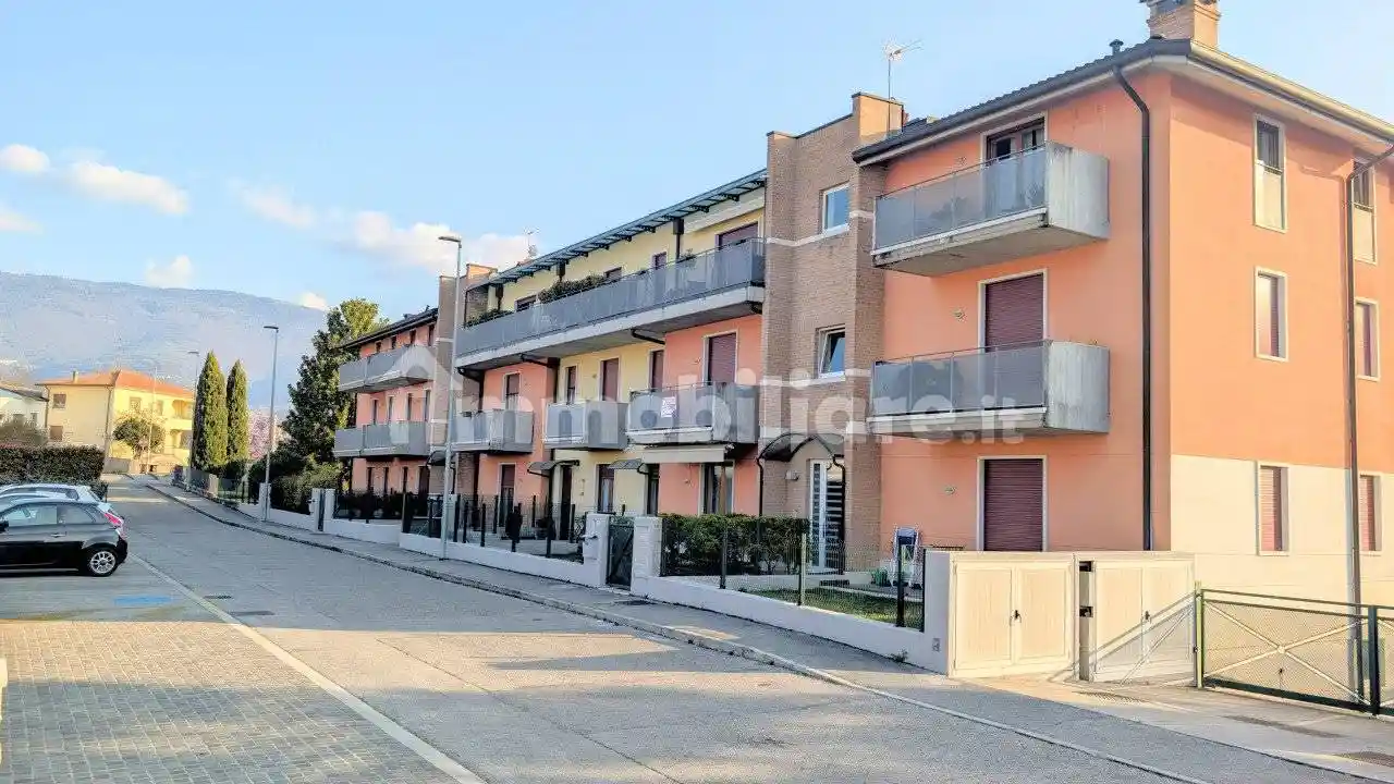 Appartamento in vendita a Zugliano