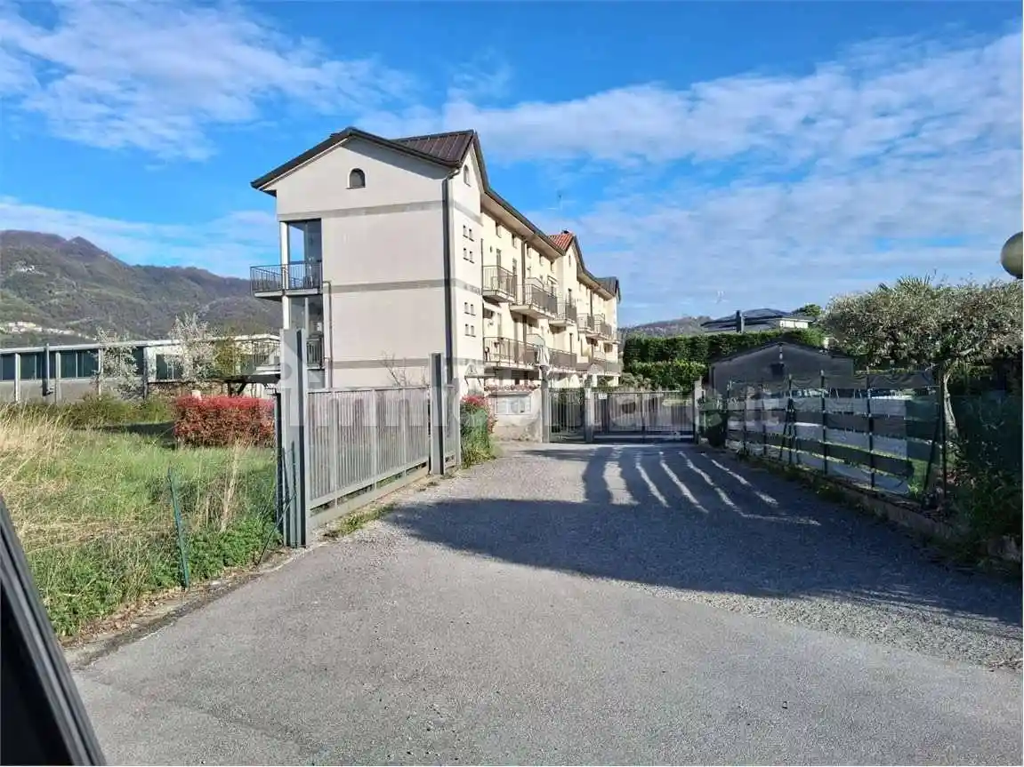 Appartamento in vendita a Olginate