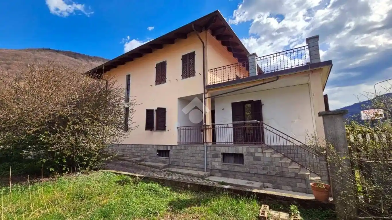 Casa indipendente in vendita a Villar Perosa