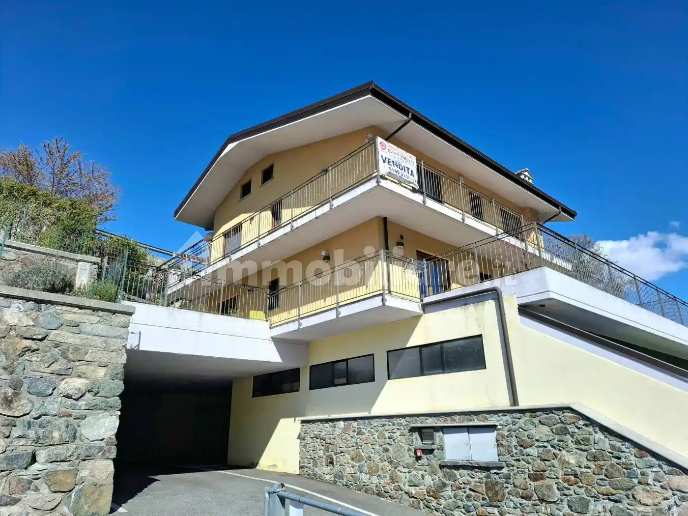 Appartamento in vendita a Chambave