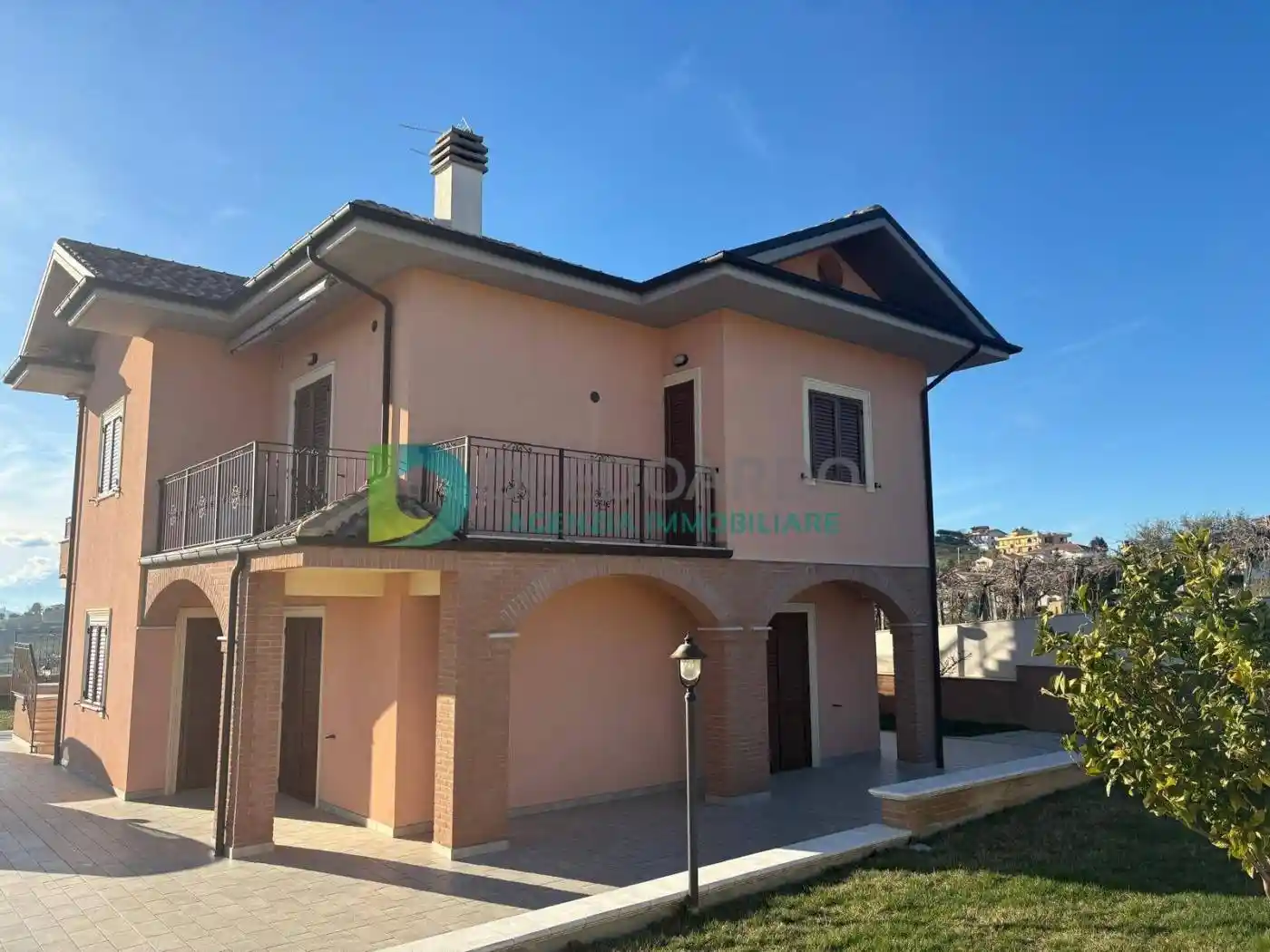 Villa in vendita a Colonnella