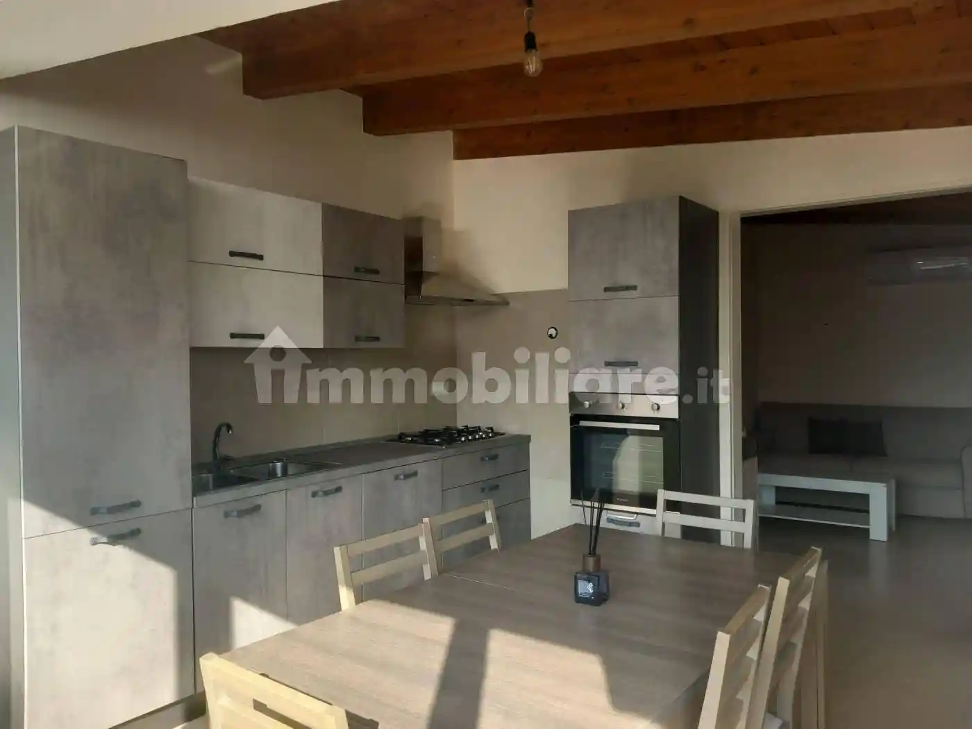 Appartamento in affitto a Lamezia Terme