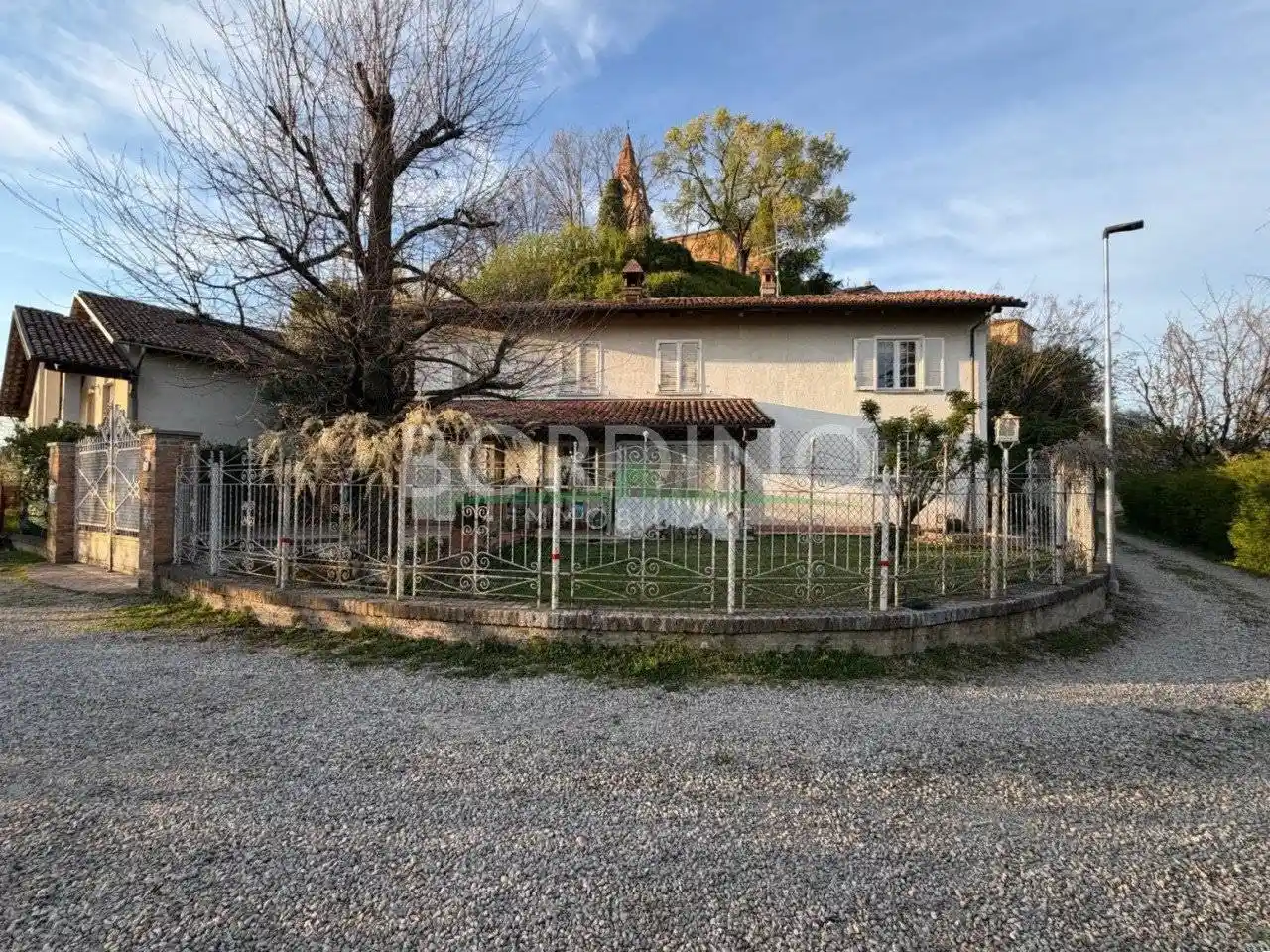 Villa in vendita a Magliano Alfieri