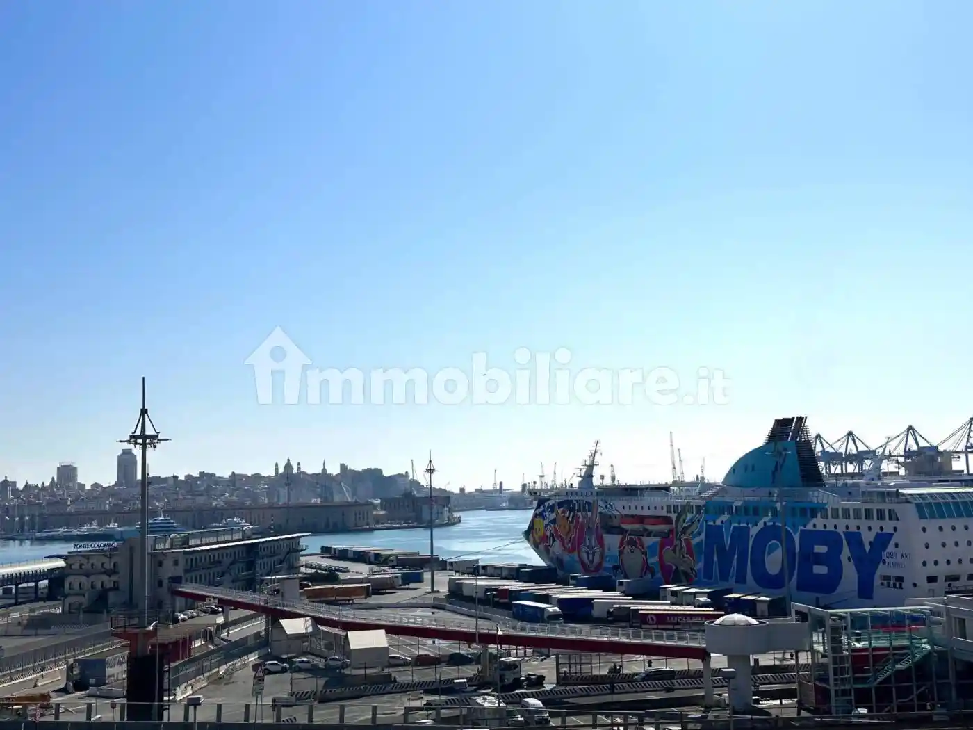 Appartamento in vendita a Genova