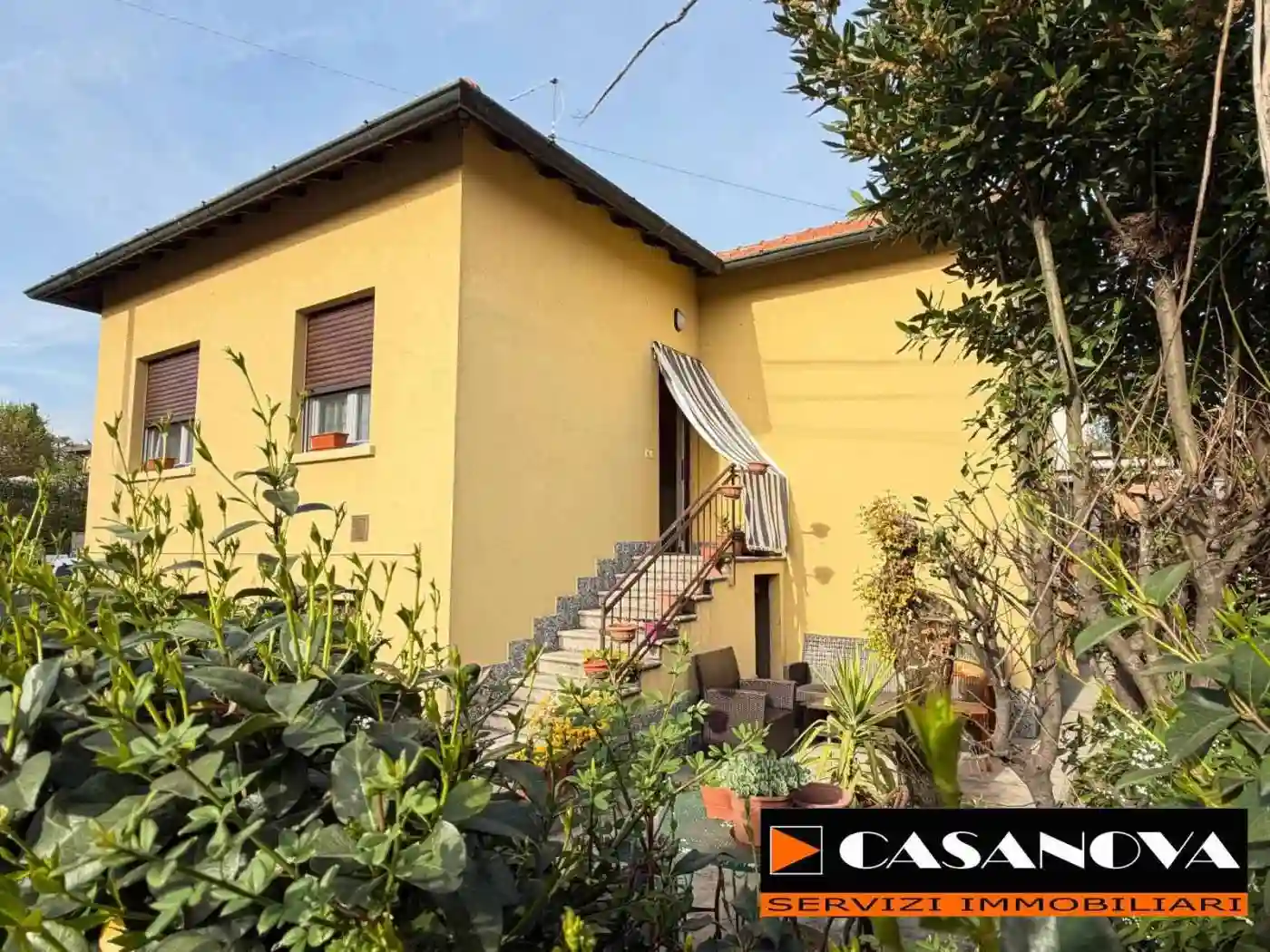 Villa - foto 2