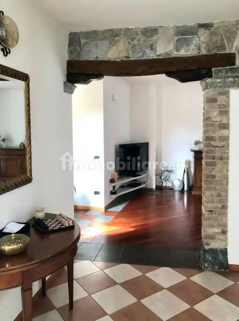 Appartamento in vendita a Albino