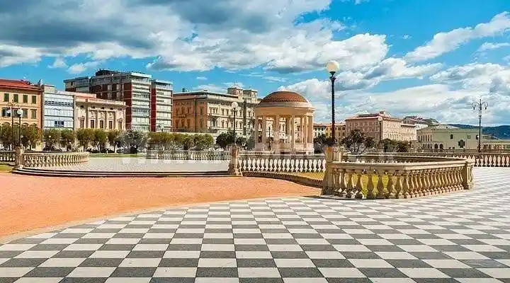 Appartamento in vendita a Livorno