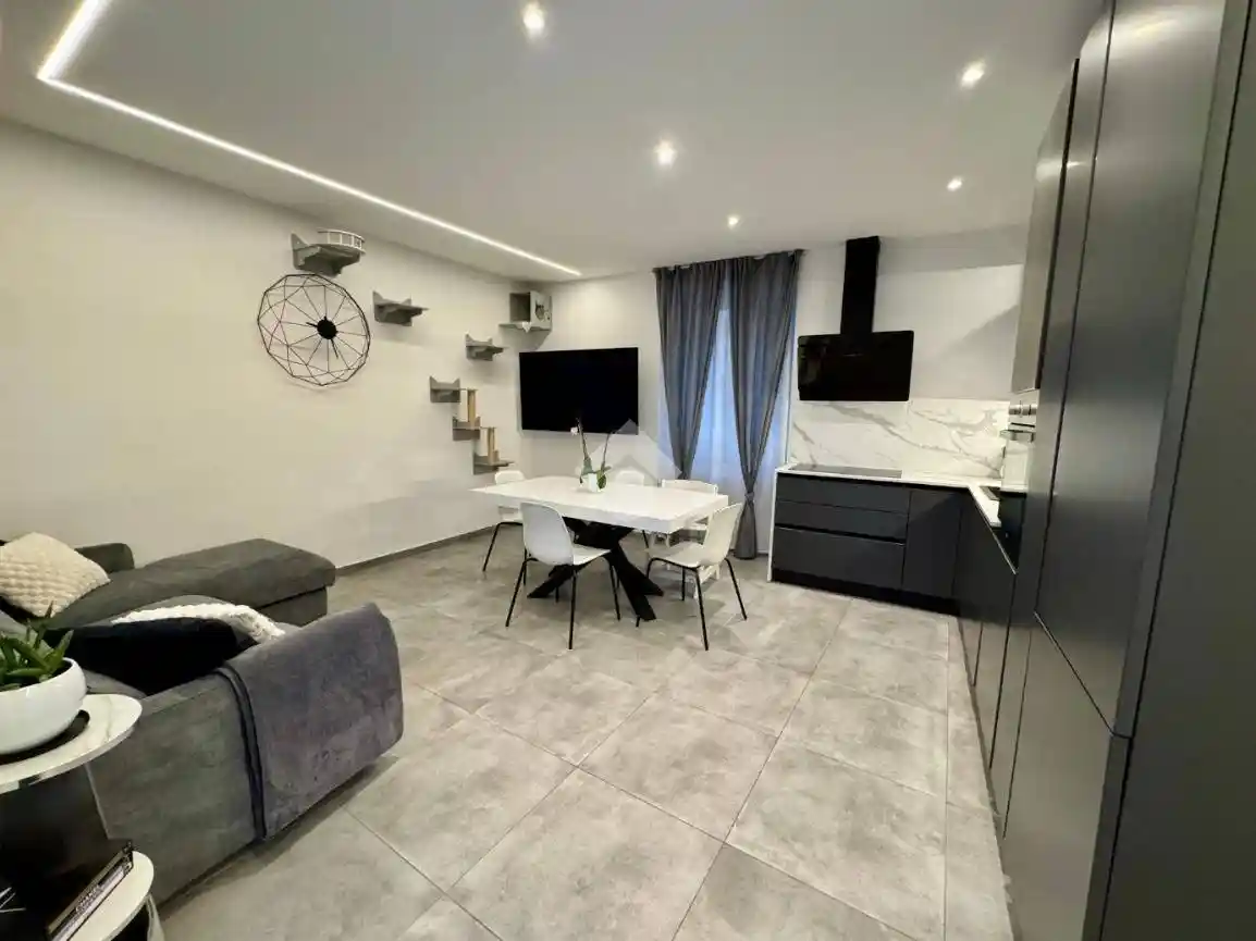 Appartamento in vendita a Malnate