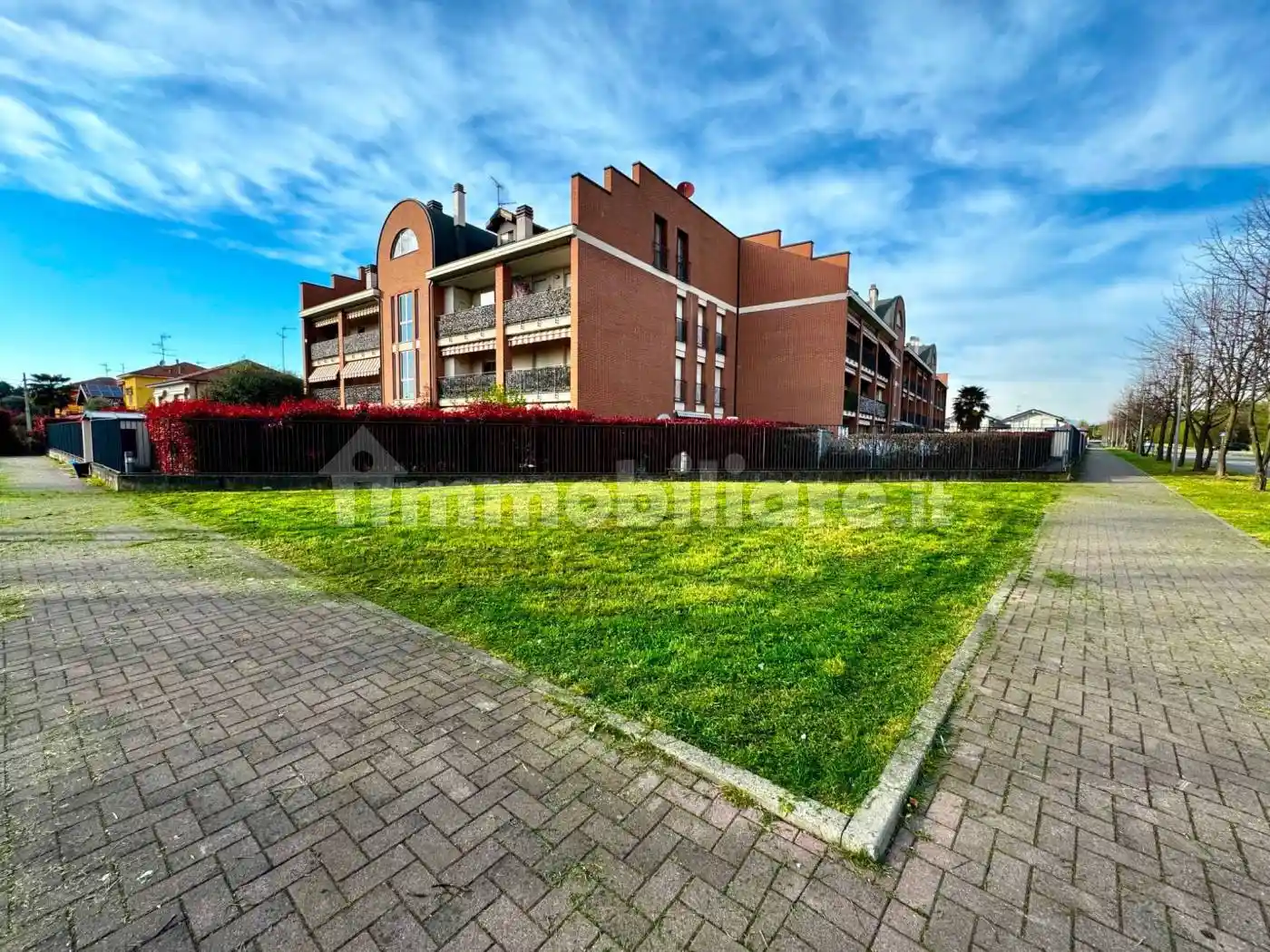 Appartamento in vendita a Cardano al Campo