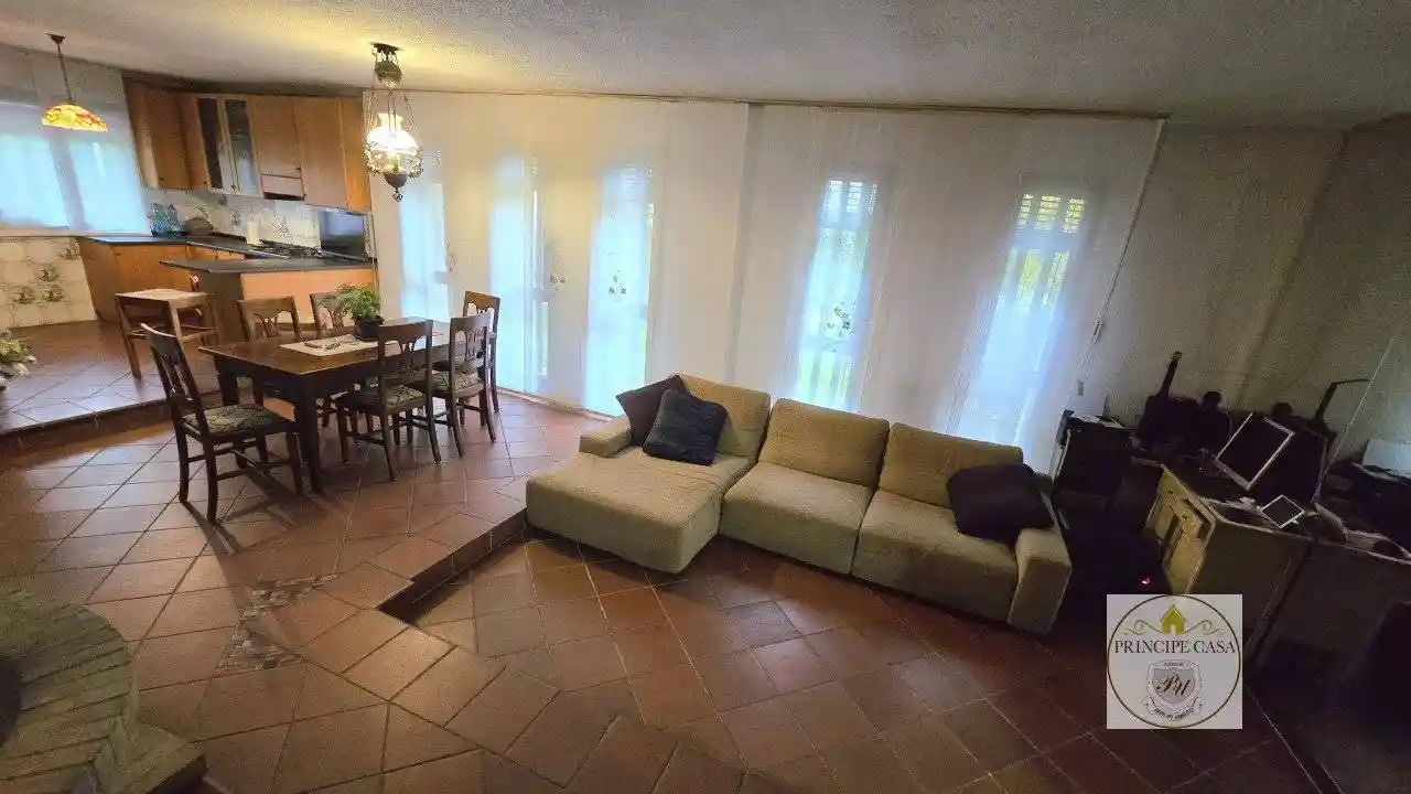 Villa in vendita a Sant'Elena