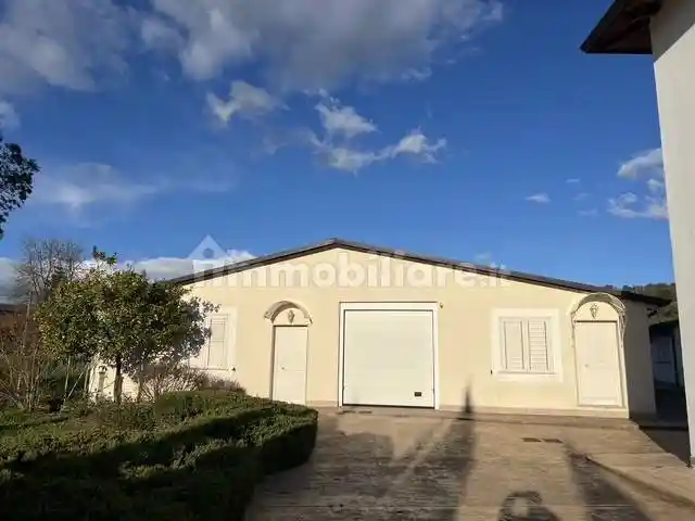 Appartamento in affitto a Altavilla Silentina