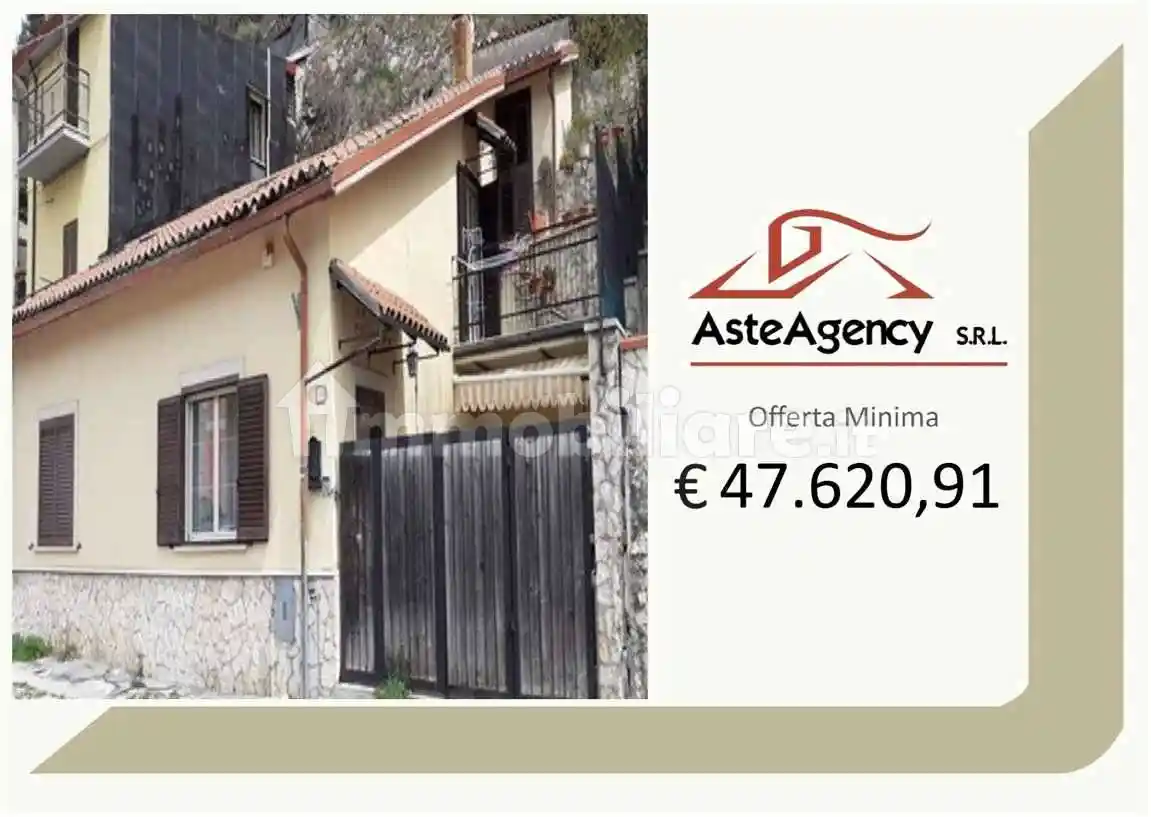 Appartamento in vendita a Capistrello