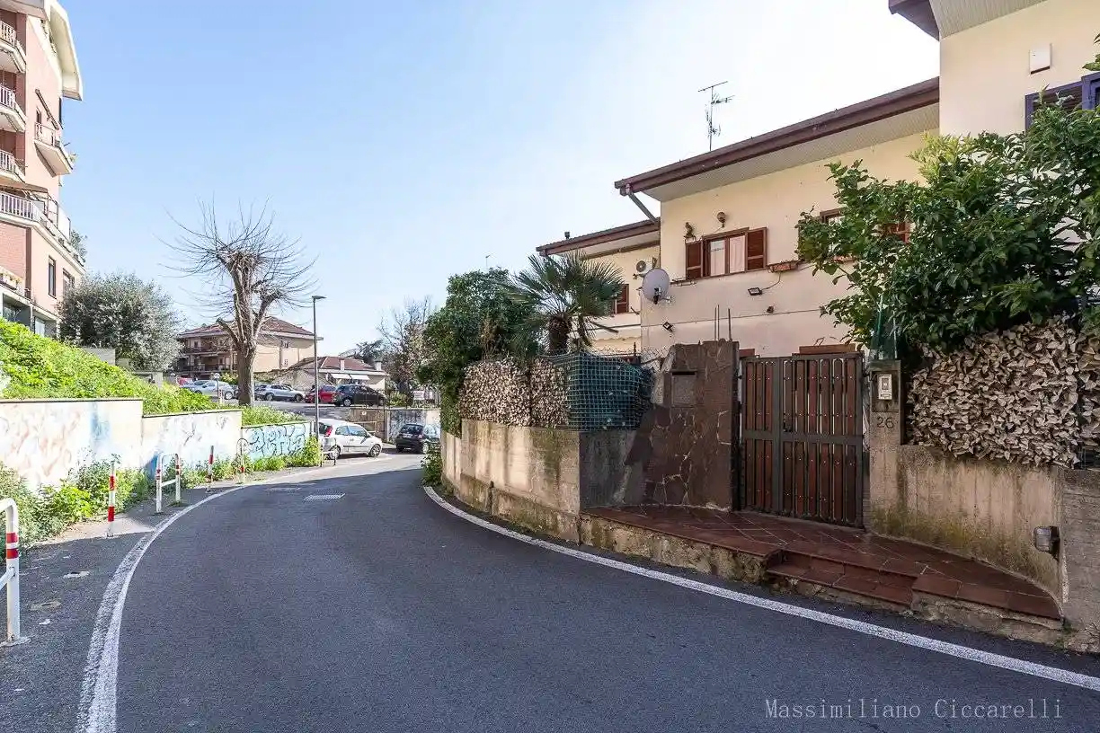 Villetta a schiera in vendita a Albano Laziale