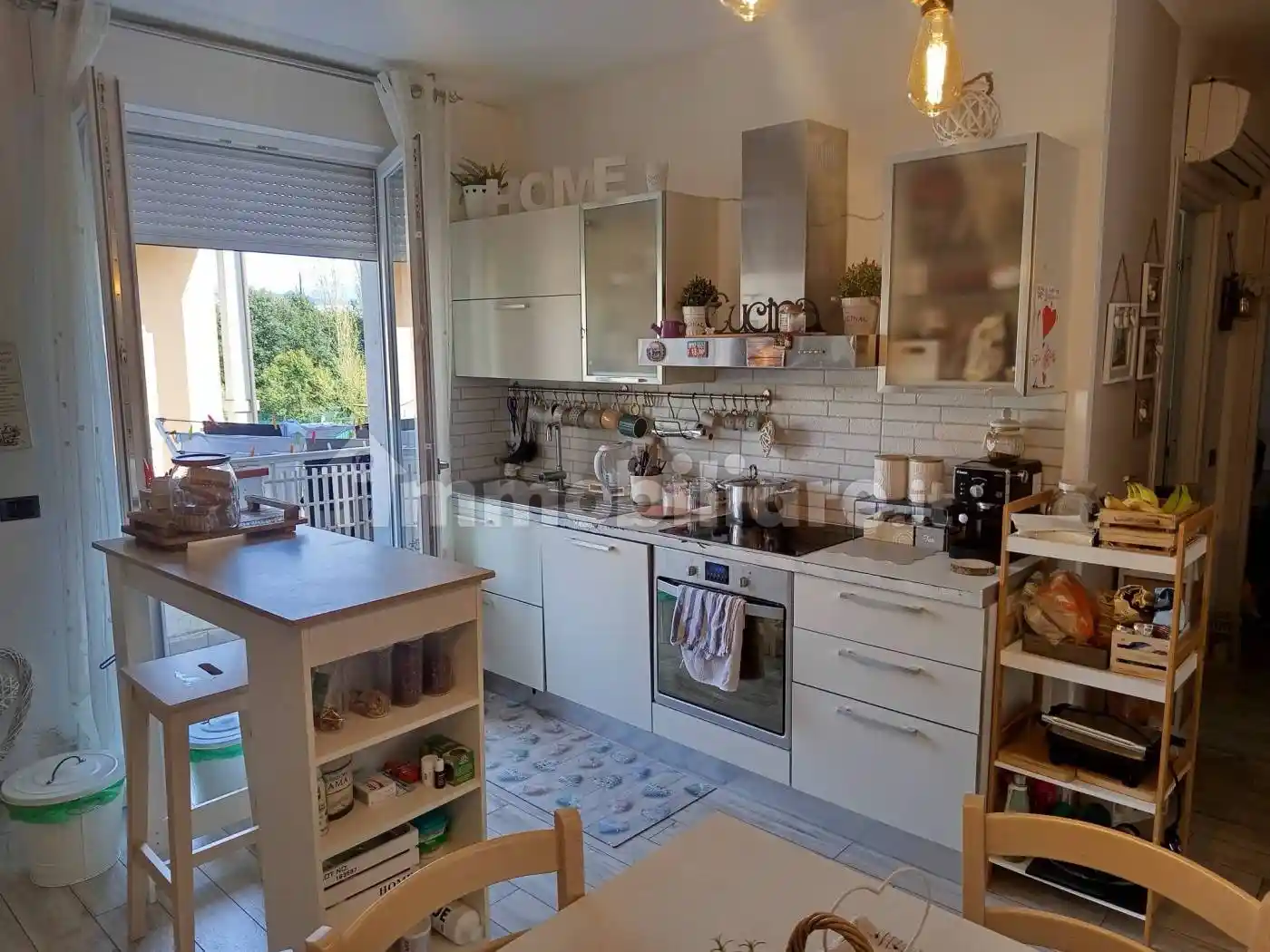 Appartamento in vendita a Follo