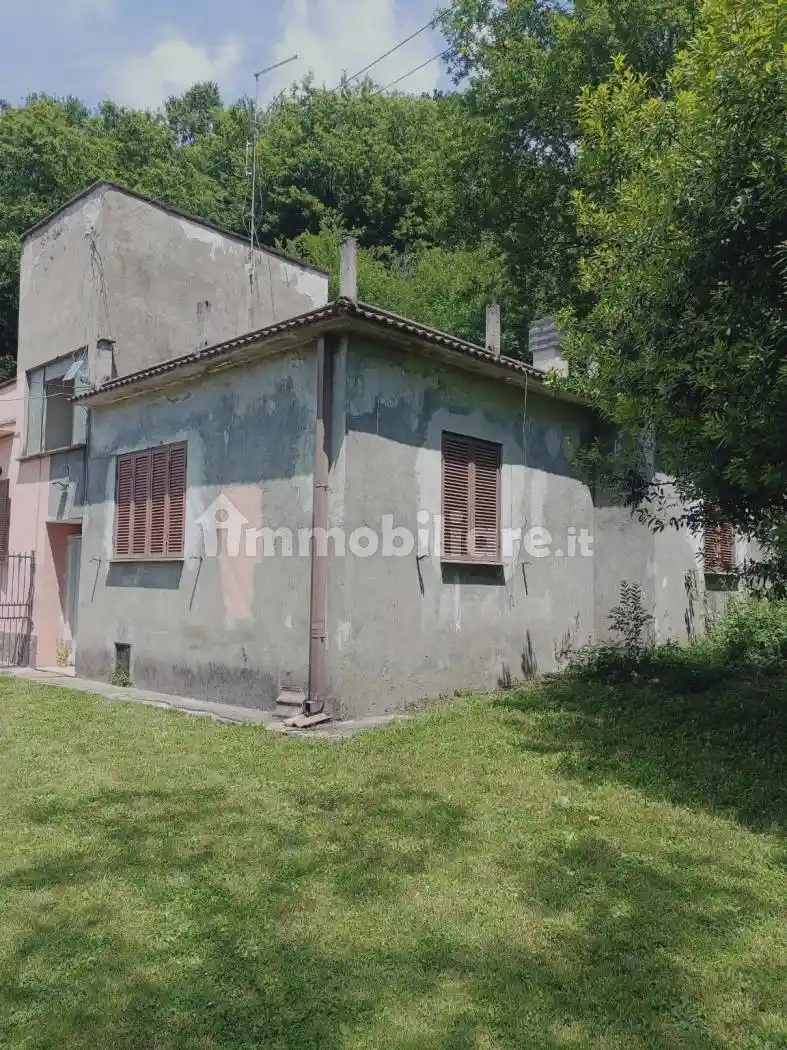 Villa in vendita a Valmontone