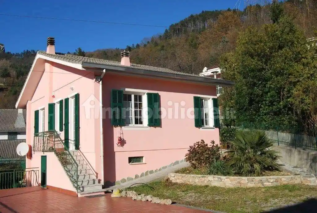 Villa in vendita a Magliolo