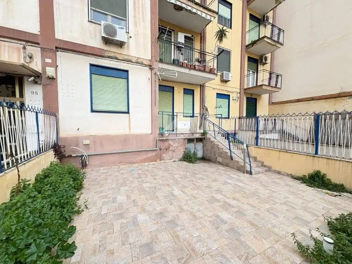 Appartamento in vendita a Palermo