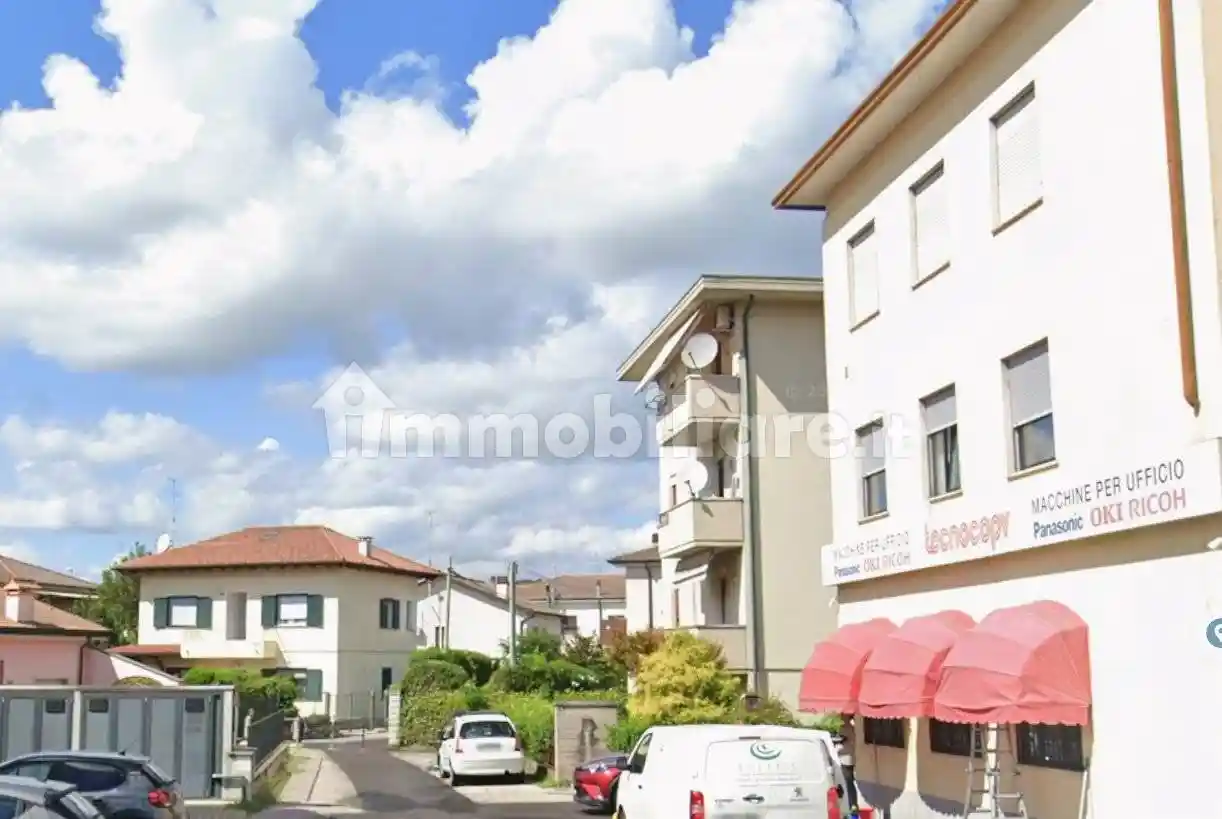 Appartamento in vendita a Creazzo