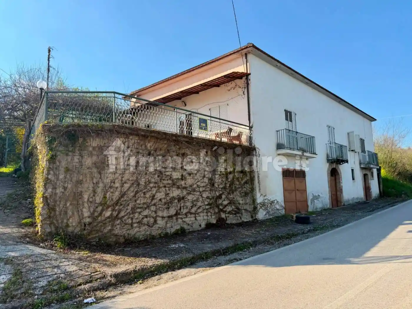 Villa in vendita a Pietrastornina