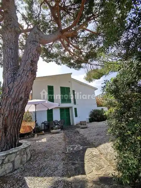 Villa in vendita a Capoliveri